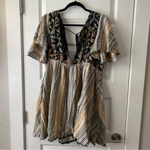 Free People Large Tie Back Flutter Sleeve Dress with Pockets
